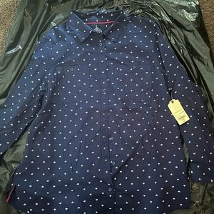 Women’s long sleeve St. John’s bay shirt